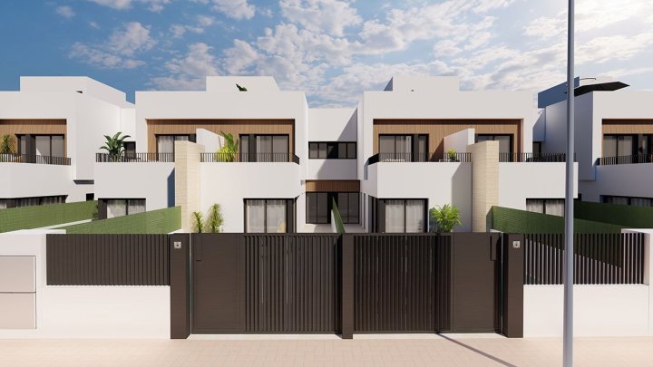 Reihenhaus-Villen mit 3 Schlafzimmern, 3 Bädern, Dachterrasse, Küchen mit Elektrogeräten, Privatpool und Kfz-Stellplatz nur 1,3 km vom Strand