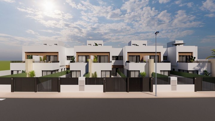 Reihenhaus-Villen mit 3 Schlafzimmern, 3 Bädern, Dachterrasse, Küchen mit Elektrogeräten, Privatpool und Kfz-Stellplatz nur 1,3 km vom Strand