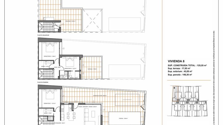 Reihenhaus-Villen mit 3 Schlafzimmern, 3 Bädern, Dachterrasse, Küchen mit Elektrogeräten, Privatpool und Kfz-Stellplatz nur 1,3 km vom Strand