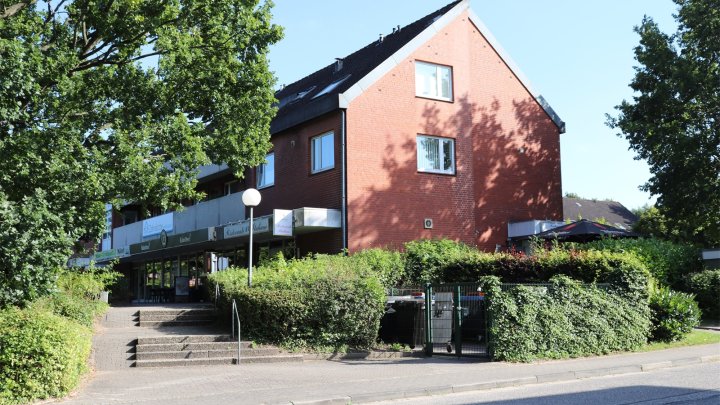 Kleine Kapitalanlage in Molfsee bei Kiel! Ladenzeile in Teileigentum zu erwerben! OTTO STÖBEN!