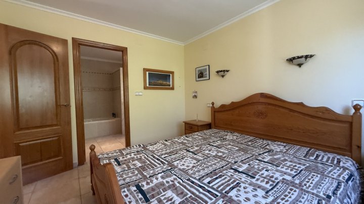 Villa mit 2 Schlafzimmern, 2 Bädern und Pool in ruhiger und naturnaher Lage am Monte Mostalla