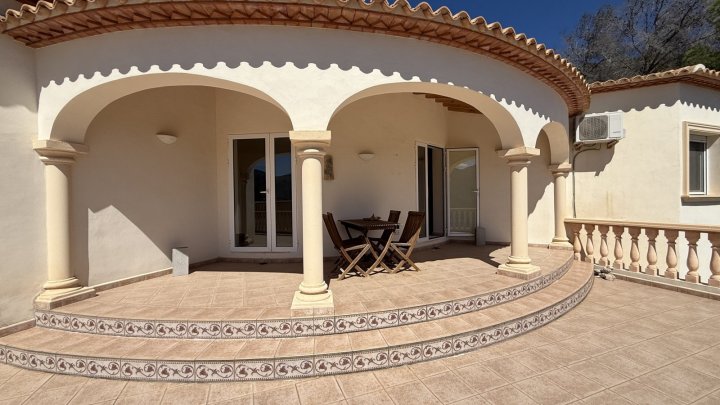 Villa mit 2 Schlafzimmern, 2 Bädern und Pool in ruhiger und naturnaher Lage am Monte Mostalla