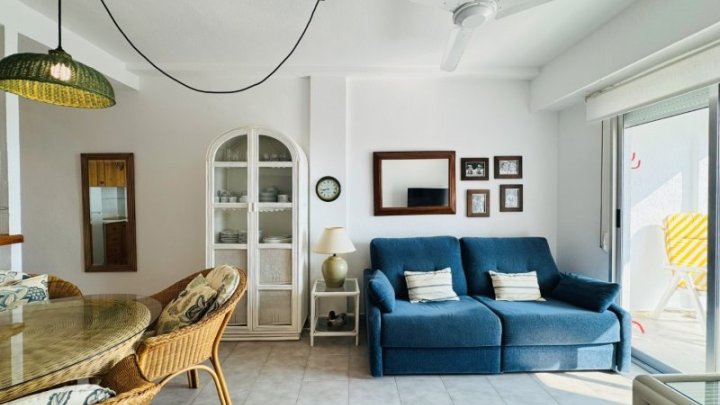 Appartement mit 1 Schlafzimmer, 1 Bad, Tiefgaragenstellplatz, Gemeinschaftspool und tollem Meerblick