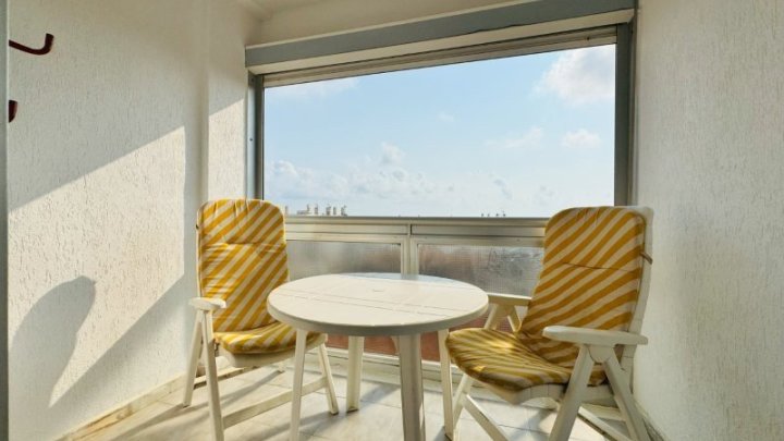 Appartement mit 1 Schlafzimmer, 1 Bad, Tiefgaragenstellplatz, Gemeinschaftspool und tollem Meerblick
