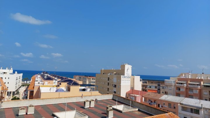 Appartement mit 1 Schlafzimmer, 1 Bad, Tiefgaragenstellplatz, Gemeinschaftspool und tollem Meerblick