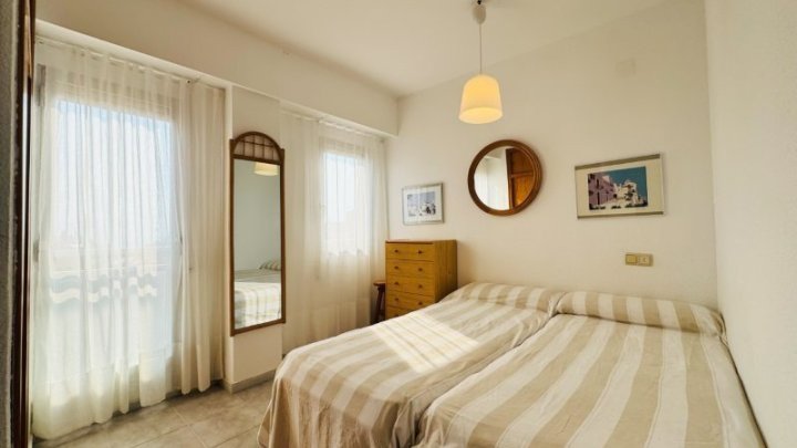 Appartement mit 1 Schlafzimmer, 1 Bad, Tiefgaragenstellplatz, Gemeinschaftspool und tollem Meerblick