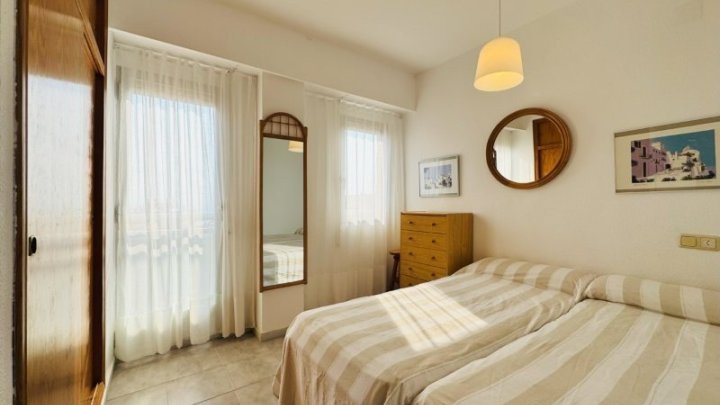 Appartement mit 1 Schlafzimmer, 1 Bad, Tiefgaragenstellplatz, Gemeinschaftspool und tollem Meerblick
