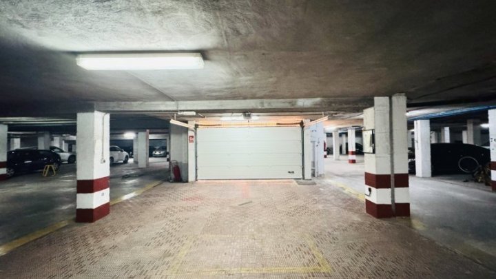 Appartement mit 1 Schlafzimmer, 1 Bad, Tiefgaragenstellplatz, Gemeinschaftspool und tollem Meerblick