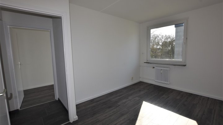 Große 3,5 -Zimmer-Wohnung mit Balkon in Bad Schwartau - OTTO STÖBEN GmbH