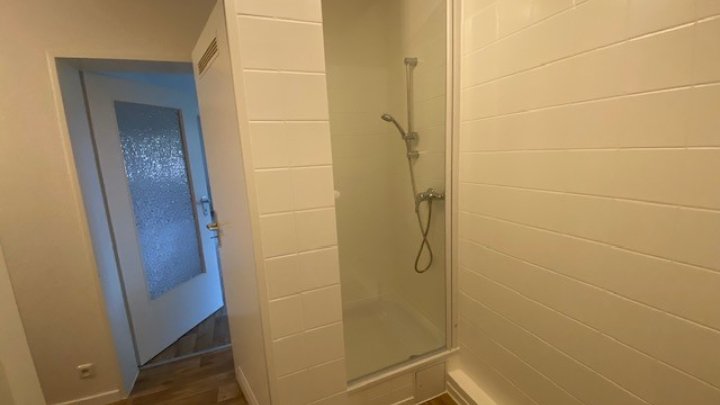 1 Nettokaltmiete geschenkt! Single-Wohnung, 1 Zimmer, KücheBad in Brunsbüttel - Otto Stöben GmbH