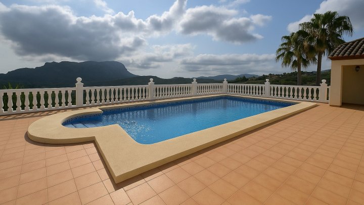 Villa in La Sella mit 4 Schlafzimmern, 4 Bädern, Touristenlizenz sowie Golf- und Meerblick