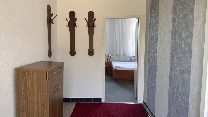 Vielseitiger Resthof mit 2 Wohneinheiten zwischen HH-Norderstedt - Neumünster OTTO STÖBEN GmbH