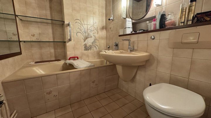 Kiel-Hasseldieksdamm - Geräumiges RMH mit Garten, Terrasse und Garage! OTTO STÖBEN GmbH