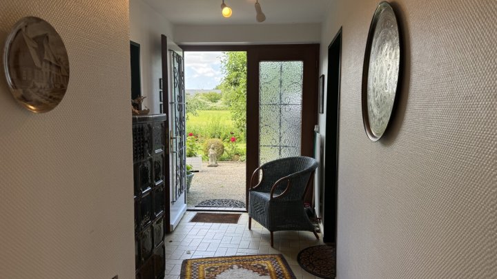 Direkte Wasserlage! Gepflegtes Einfamilienhaus am Fluss in Glückstadt - OTTO STÖBEN GmbH