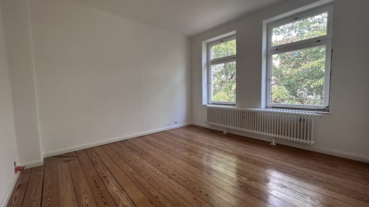 Sanierte Altbauwohnung in zentraler und ruhiger Lage von Neumünster! OTTO STÖBEN GmbH