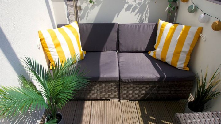 Maritimes Wohnglück in TRAVEMÜNDE 3 Zi ETW inkl. Einrichtung aus 2024 + Balkon - OTTO STÖBEN GmbH