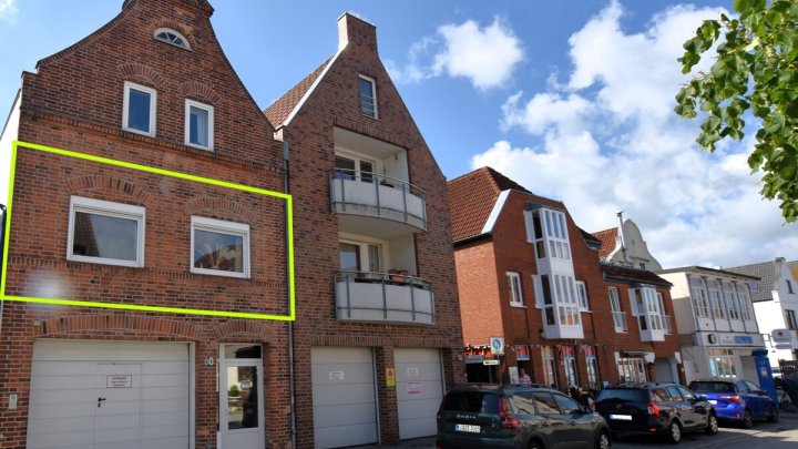 Maritimes Wohnglück in TRAVEMÜNDE 3 Zi ETW inkl. Einrichtung aus 2024 + Balkon - OTTO STÖBEN GmbH