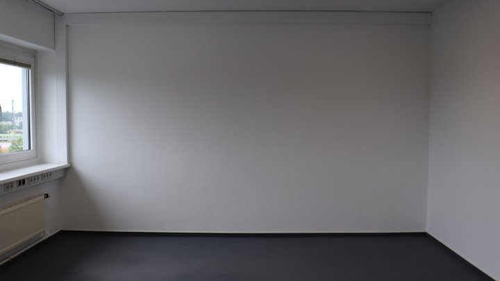 Neumünster zentral! Büroflächen mit Stellplätzen zu vermieten! OTTO STÖBEN!