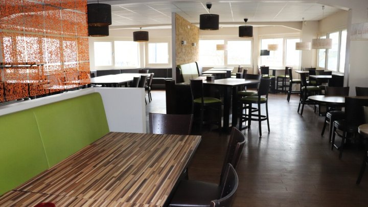 Startfreie Gastrofläche! Optimal für ein Lieferservice! OTTO STÖBEN!