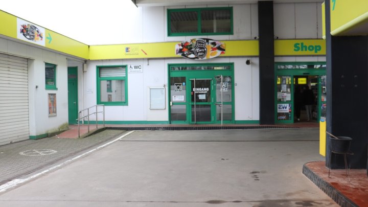 Startfreie Gastrofläche! Optimal für ein Lieferservice! OTTO STÖBEN!