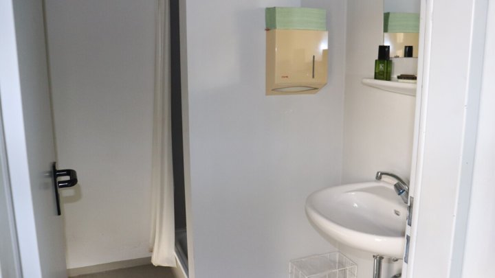 Kiel Wellsee: Produktions- und Lagerflächen mit Freifläche zu vermieten! OTTO STÖBEN!