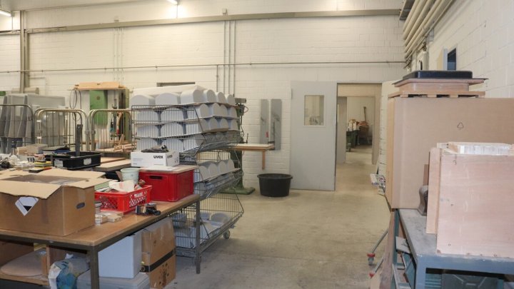 Kiel Wellsee: Produktions- und Lagerflächen mit Freifläche zu vermieten! OTTO STÖBEN!