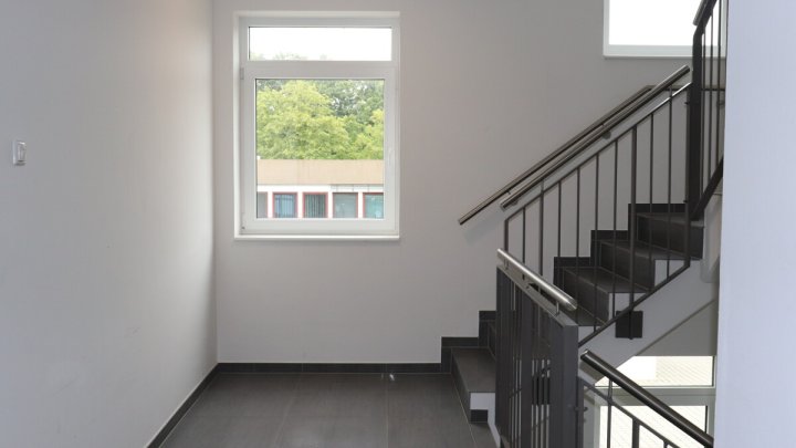 Kiel Wellsee: Moderne Bürofläche mit Stellplatzmöglichkeiten! OTTO STÖBEN!