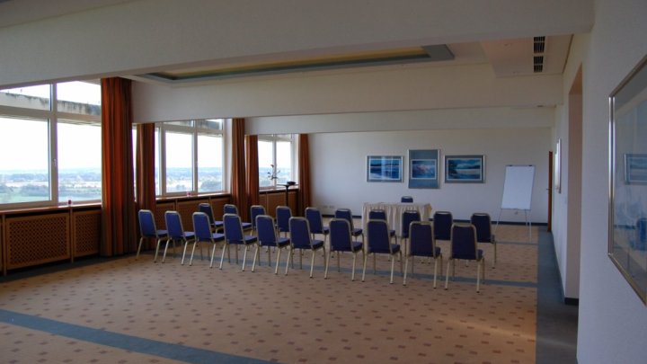 Rooftop Restaurant mit Ostseeblick! OTTO STÖBEN!