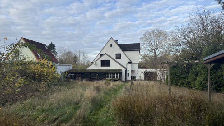 Seltene Gelegenheit: EFH in Suchsdorf mit großem Garten - OTTO STÖBEN GmbH