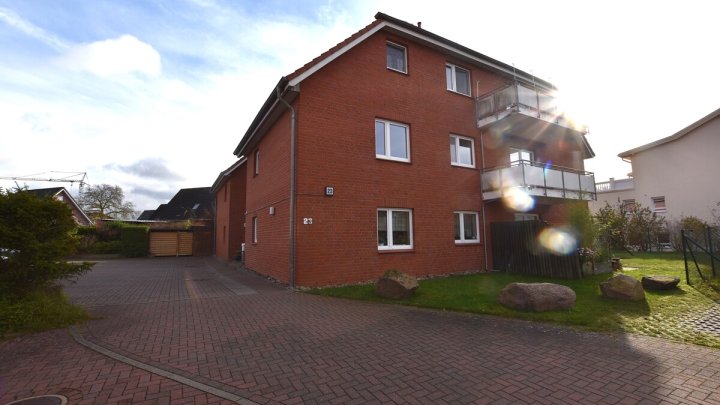 Wohnungspaket *4* vermietete ETW+Balkon+Stellplatz (51,4% MEA) Eutin - OTTO STÖBEN GmbH