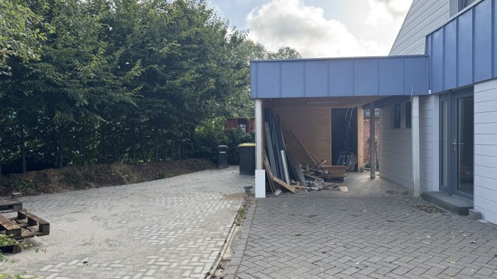 Frisch renoviertes Architekten-Einfamilienhaus mit Garten zur Miete - OTTO STÖBEN GmbH