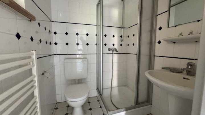 Frisch renoviertes Architekten-Einfamilienhaus mit Garten zur Miete - OTTO STÖBEN GmbH