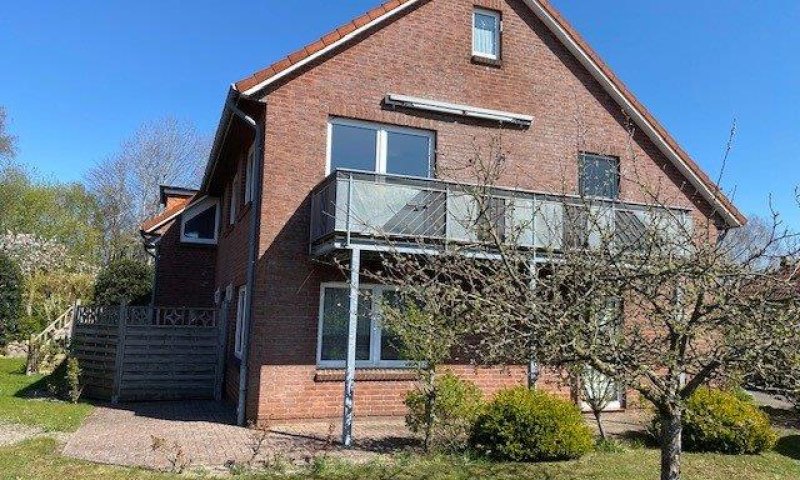 Attraktive 3-Zimmerwohnung mit Stellplatz in guter Lage in Husum zu vermieten! Otto Stöben GmbH