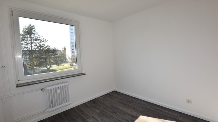 Große 3,5-Zimmer-Wohnung mit Balkon in Bad Schwartau - OTTO STÖBEN GmbH