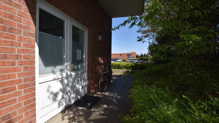 INVESTOREN HIGHLIGHT Wohn- u Geschäftshaus 7 WE + Gewerbe + Parkplatz in Eutin -OTTO STÖBEN GmbH