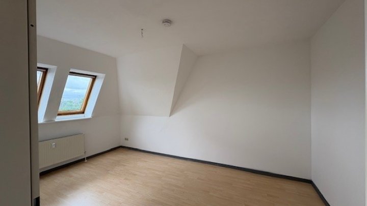 1 MONAT MIETFREI! Schicke Dachgeschosswohnung inkl Einbauküche Brunsbüttel - Otto Stöben GmbH