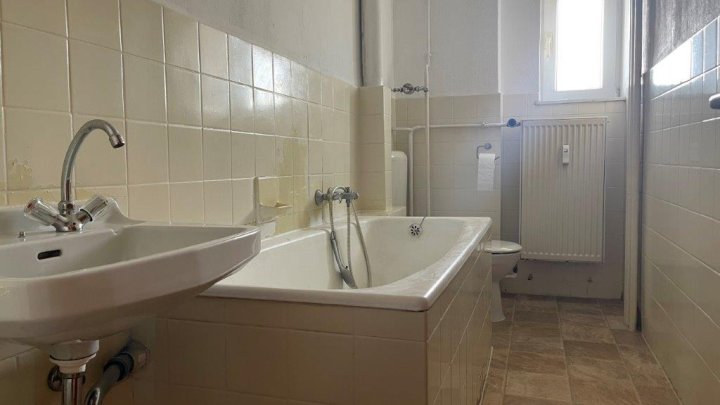 1 ZW im Ziegelteich 35 in Kiel zu vermieten! OTTO STÖBEN GmbH