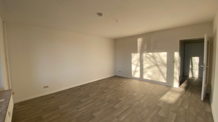 XMAS-SPEZIAL: MIETFREIE ZEIT IN BRUNSBÜTTEL Renovierte 2-Zimmer-Wohnung + Balkon OTTO STÖBEN GmbH