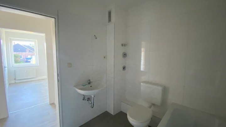 XMAS-SPEZIAL: 1 MONAT MIETFREI! Schicke Erdgeschosswohnung + Terrasse Brunsbüttel - Otto Stöben GmbH