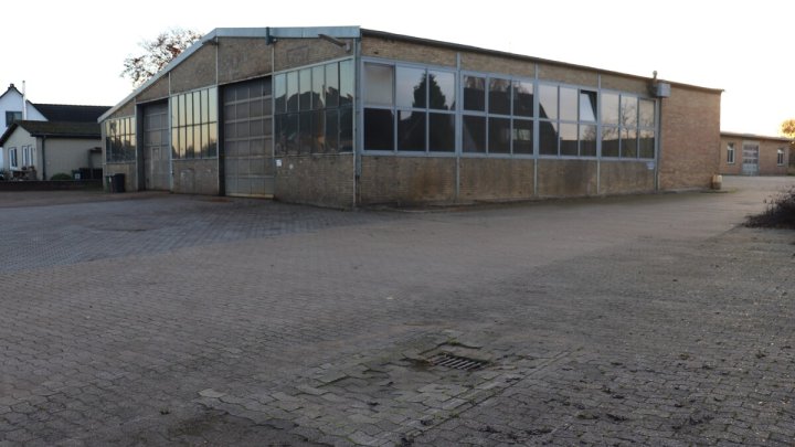 Werkhalle mit Büro und Lager im Ostseebad Schönberg – für Käufer provisionsfrei! OTTO STÖBEN!