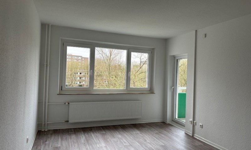 Frisch sanierte 2-ZW in der Helsinkistr. 84 in Kiel zu vermieten! Otto Stöben GmbH