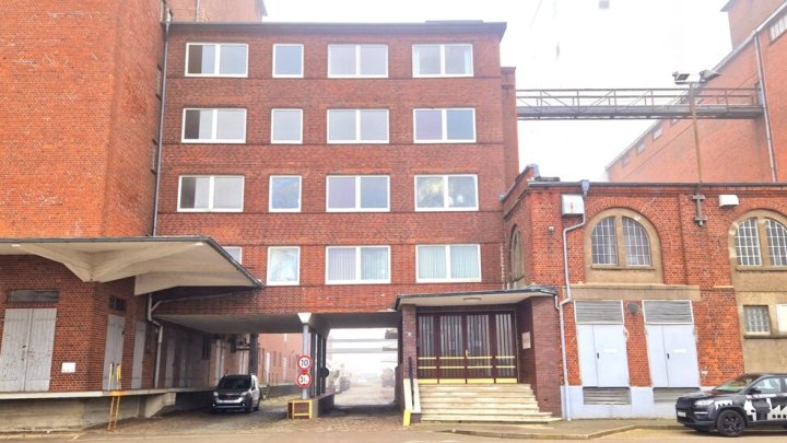 Itzehoe Hafen: Büroflächen mit historischem Flair! OTTO STÖBEN!