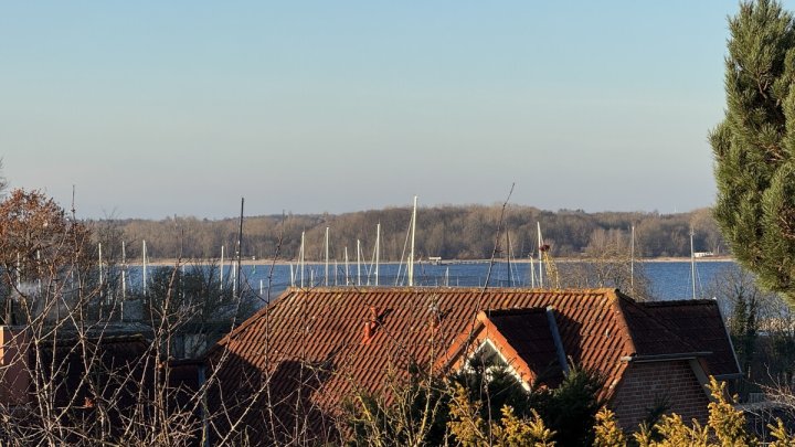 Meerblick inklusive: Renovierte Immobilie in Laboe - OTTO STÖBEN GmbH
