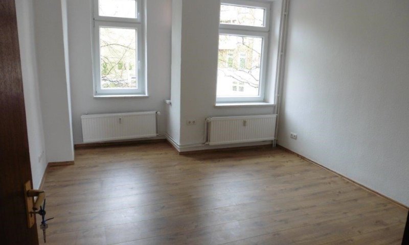 2-ZW mit Balkon in zentraler Lage in 24114 Kiel zu vermieten! Otto Stöben GmbH