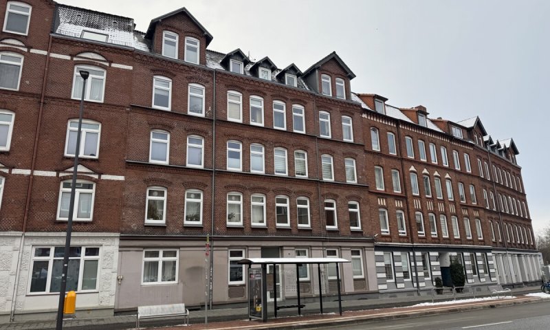 Kapitalanlage mit Perspektive: Mehrfamilienhaus in der Alten Lübecker Chaussee 37 - OTTO STÖBEN GmbH