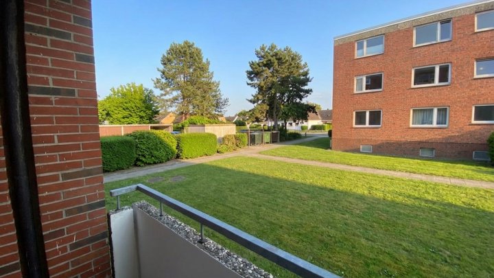 AB SOFORT: MIETFREIE ZEIT IN BRUNSBÜTTEL Renovierte 2-Zimmer-Wohnung + Balkon OTTO STÖBEN GmbH