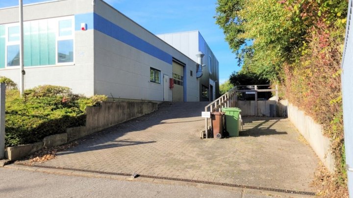 Repräsentative, moderne und gepflegte Gewerbeimmobilie in Kiel! OTTO STÖBEN!