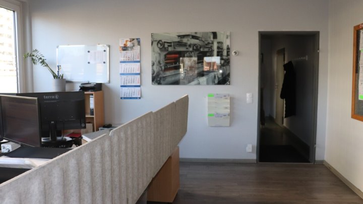 Zentrale Hallen- und Büroflächen fürs produzierende Gewerbe oder für Lagerzwecke! OTTO STÖBEN!