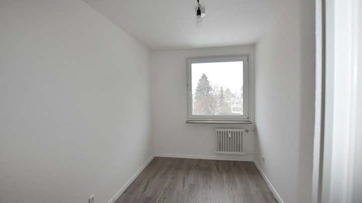 Helle 4-Zimmer-Wohnung+ 2 Balkone + Gäste-WC in Bad Schwartau - OTTO STÖBEN GmbH