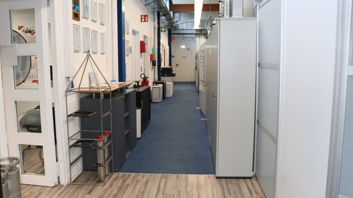 Zentral gelegen im Gewerbegebiet Wellsee! Kompaktes Hallen- und Büroangebot in Kiel! OTTO STÖBEN!